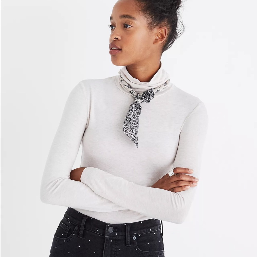 Madewell Turtleneck Bodysuit “Heathered Pebble” Cream color Size M NWT